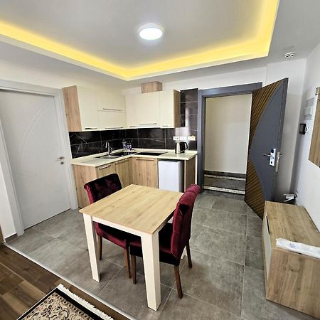 Nurel Shark Residence Kyrenia  Bagian luar foto