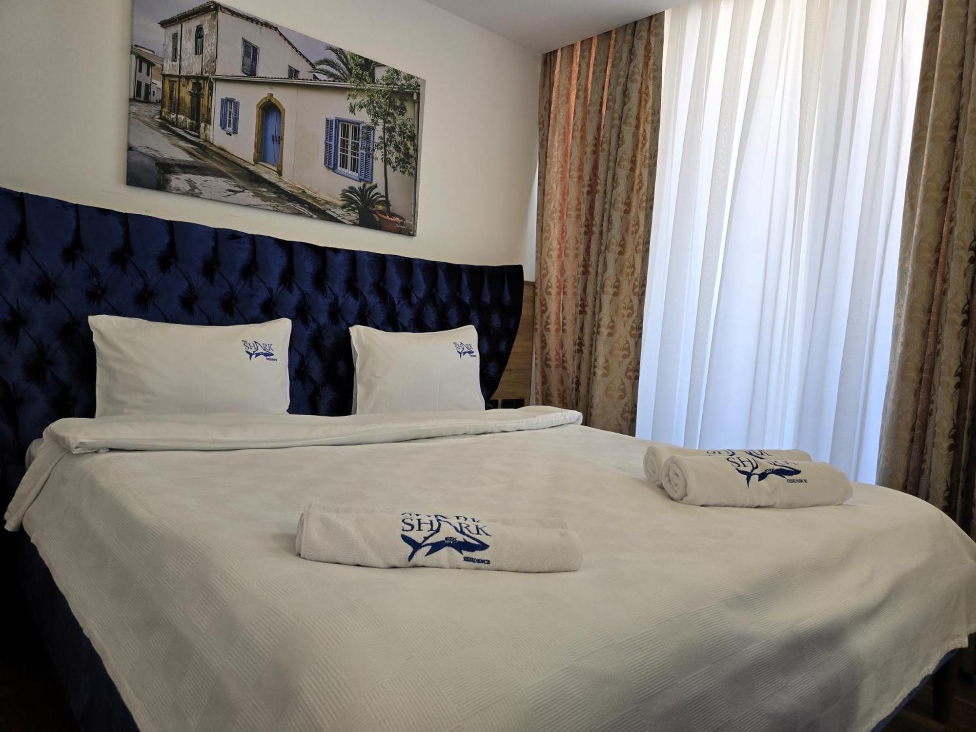 Nurel Shark Residence Kyrenia  Bagian luar foto