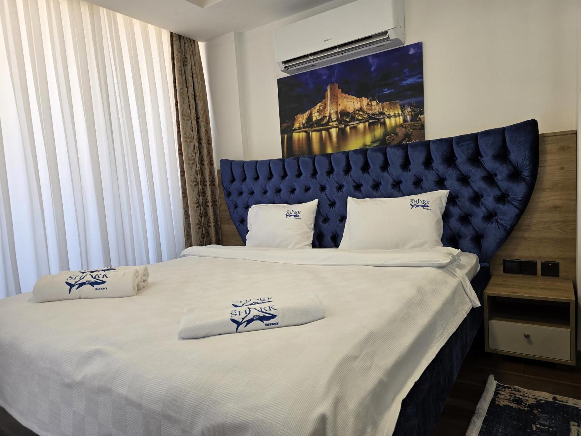 Nurel Shark Residence Kyrenia  Bagian luar foto