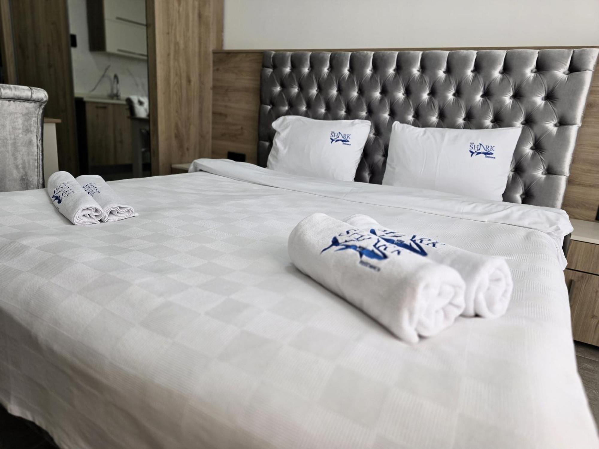 Nurel Shark Residence Kyrenia  Bagian luar foto
