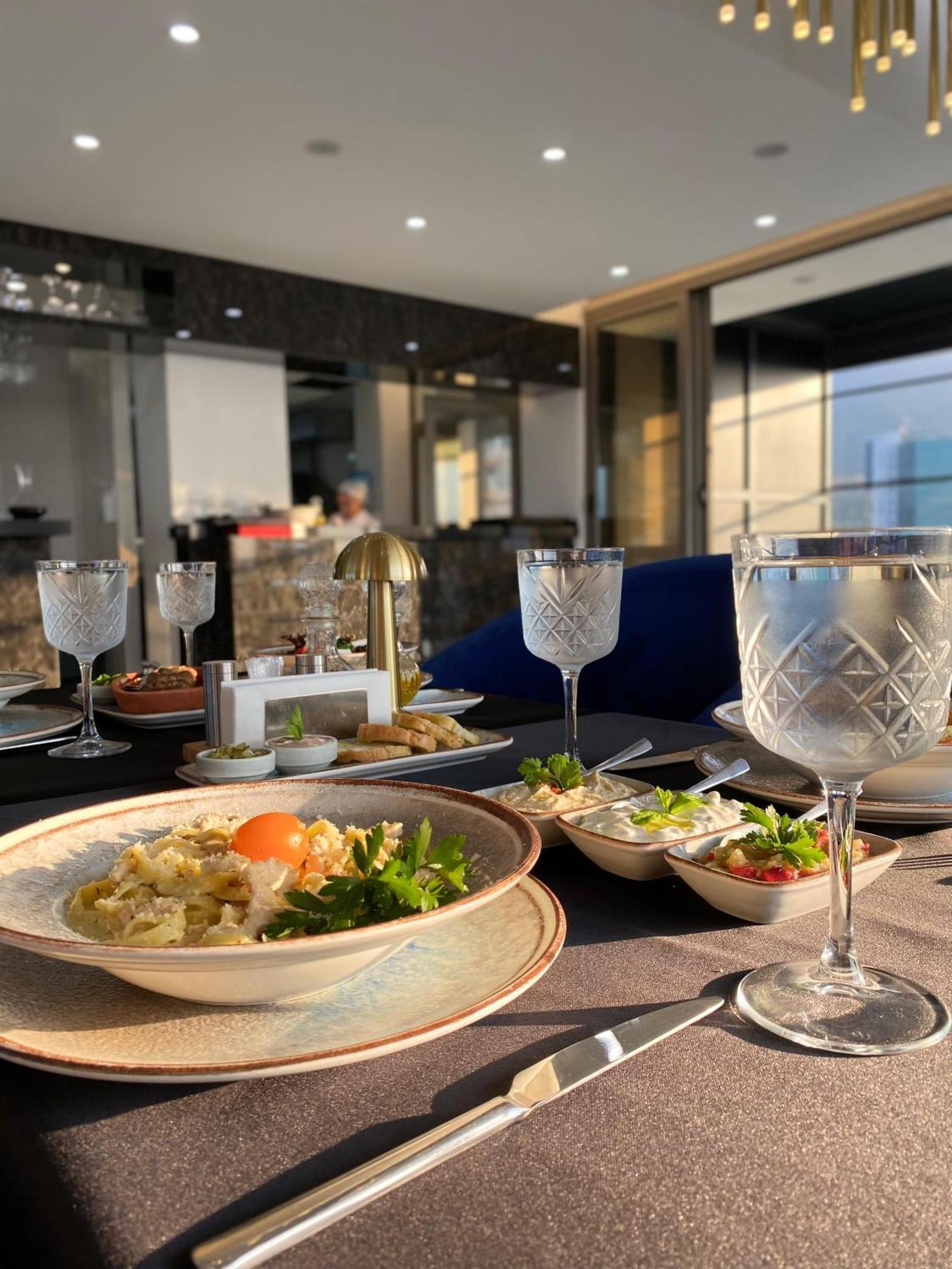 Nurel Shark Residence Kyrenia  Bagian luar foto